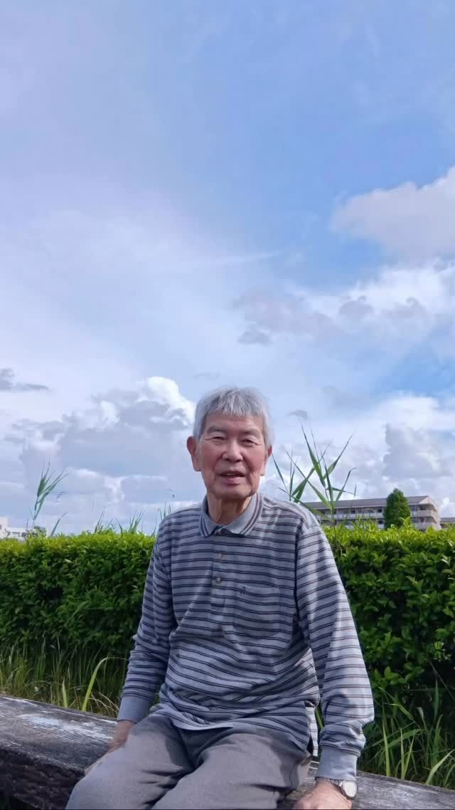 雨の日が多く、なかなか外に出る事が出来ませんでしたが昼から天気になったのでまたまた散歩へ😊いちじくの実も大きくなっており前回散歩した時には無かった草花が😍早速花を摘み季節を感じておられました🥰

#グループホーム下之郷 
#散歩